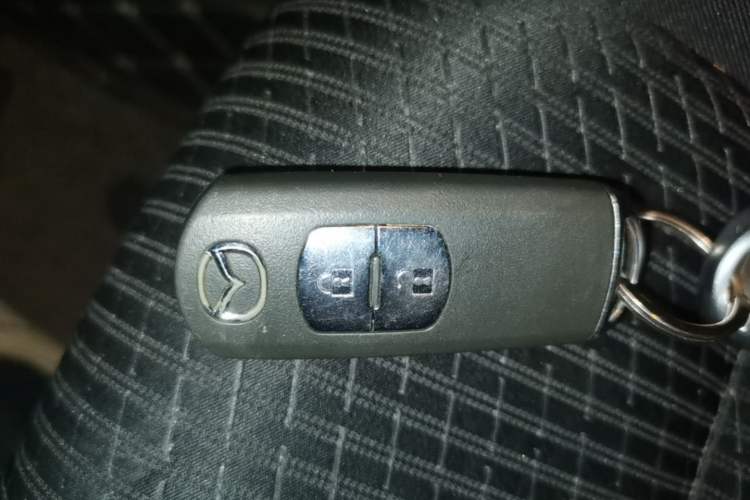 Used Mazda CX-5 2015 2.0L Automatic Two-Wheel Drive Urban Version Vehicle Key