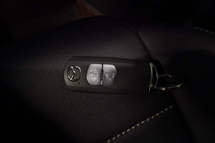 Used Mazda CX-5 2015 2.0L Automatic Two-Wheel Drive Urban Version Vehicle Key