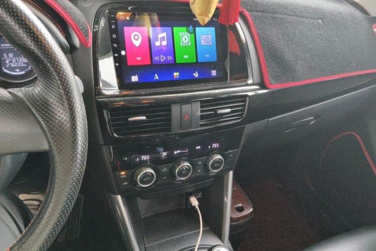 Used Mazda CX-5 2015 2.0L Manual Two-Wheel Drive Comfort Version Audio And AC Panel