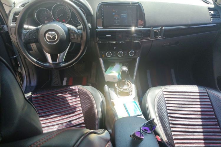 Used Mazda CX-5 2015 2.0L Automatic 2WD Comfort Edition Center Console
