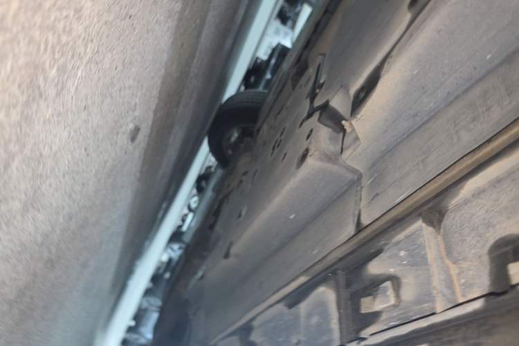 Used Mazda CX-5 2015 2.0L Automatic Two-Wheel Drive Urban Version Chassis Front Right