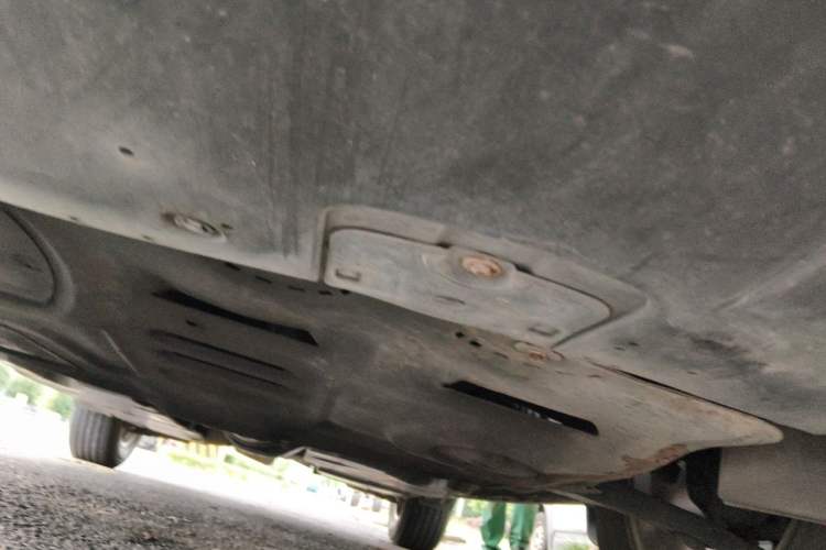 Used Mazda CX-5 2015 2.0L Manual Two-Wheel Drive Comfort Version Chassis Front