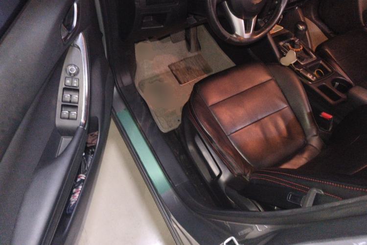 Used Mazda CX-5 2015 2.0L Automatic Two-Wheel Drive Urban Version Driver Seat