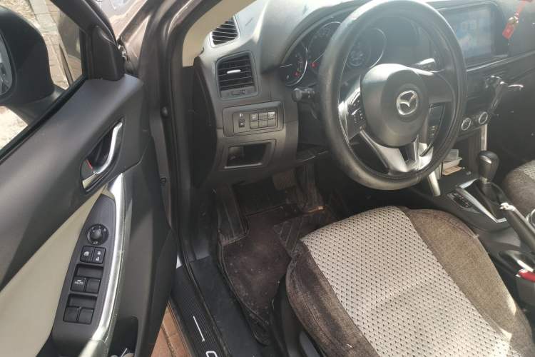 Used Mazda CX-5 2015 2.0L Automatic 2WD Comfort Edition Driver Seat