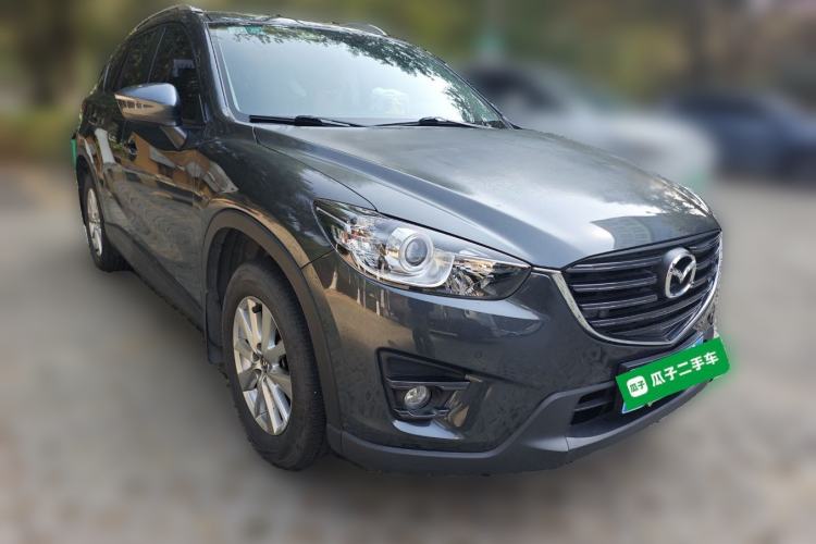 Used Mazda CX-5 2015 2.0L Automatic Two-Wheel Drive Urban Version Front Right 45 Deg