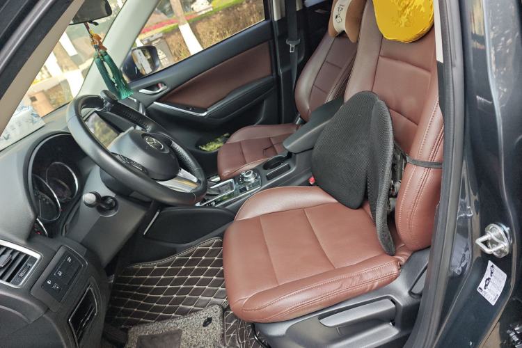 Used Mazda CX-5 2015 2.0L Automatic Two-Wheel Drive Urban Version Left Front Seat