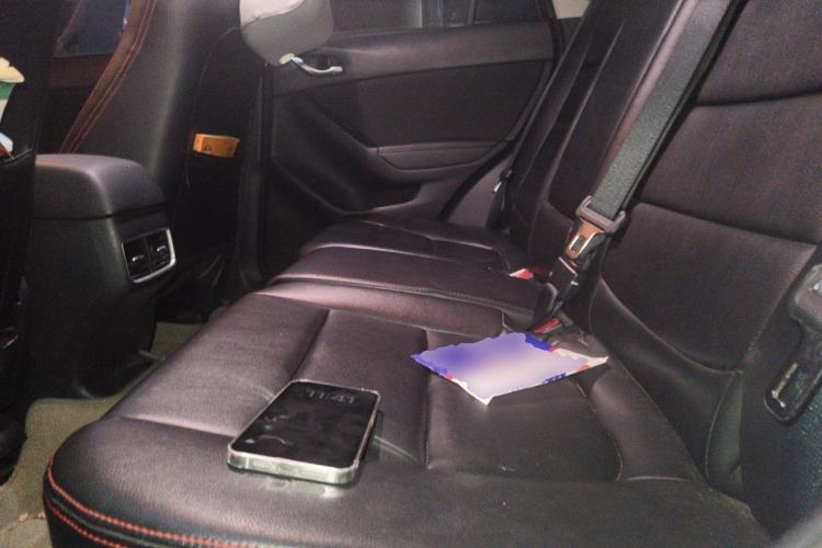 Used Mazda CX-5 2015 2.0L Automatic Two-Wheel Drive Urban Version Left Rear Seat