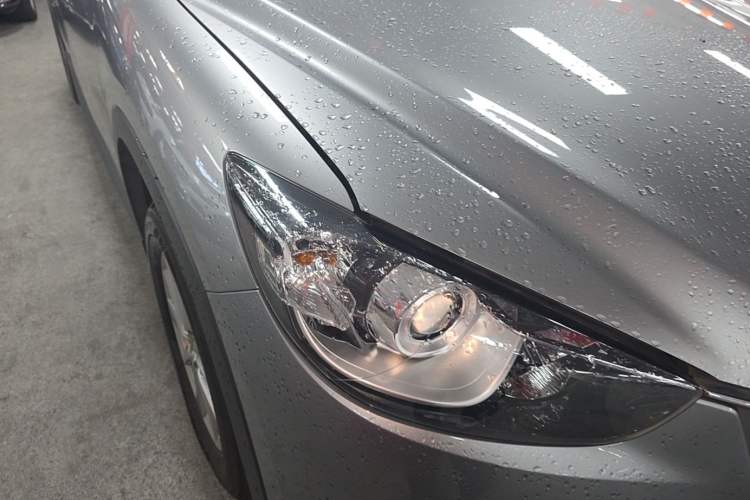 Used Mazda CX-5 2015 2.0L Automatic Two-Wheel Drive Urban Version Right Front Headlight