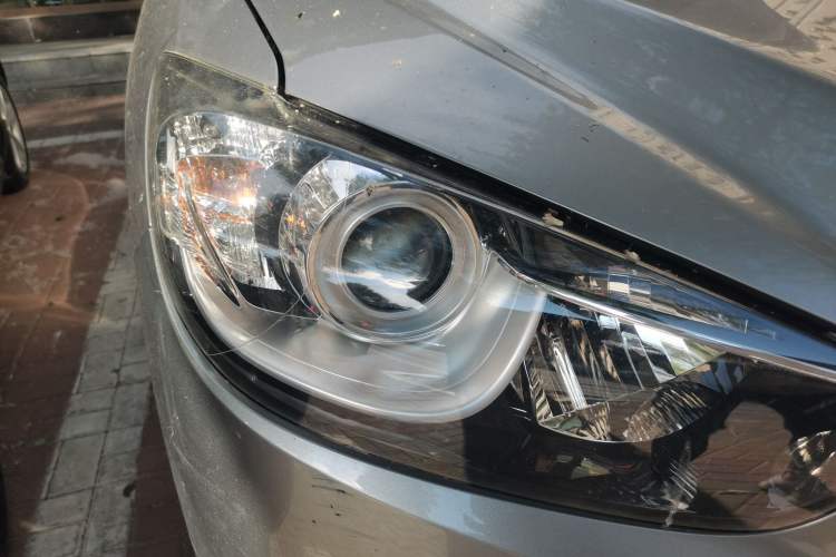 Used Mazda CX-5 2015 2.0L Automatic 2WD Comfort Edition Right Front Headlight