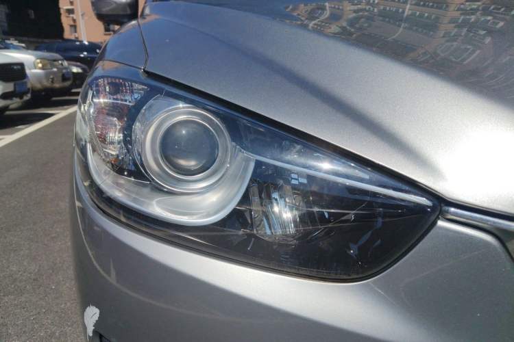 Used Mazda CX-5 2015 2.0L Automatic 2WD Comfort Edition Right Front Headlight