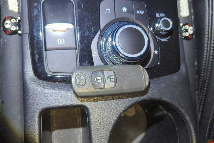 Used Mazda CX-5 2015 2.0L Automatic Two-Wheel Drive Urban Version Vehicle Key