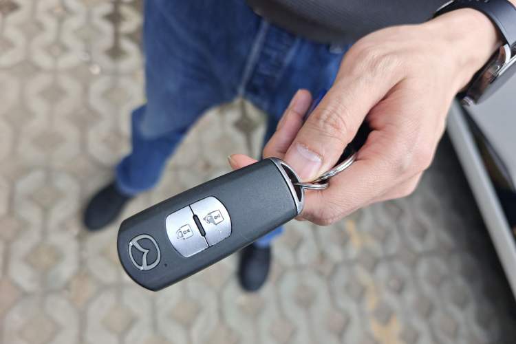 Used Mazda CX-5 2015 2.0L Automatic Two-Wheel Drive Urban Version Vehicle Key