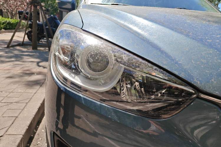 Used Mazda CX-5 2015 2.0L Automatic 4x4 Luxury Edition Right Front Headlight