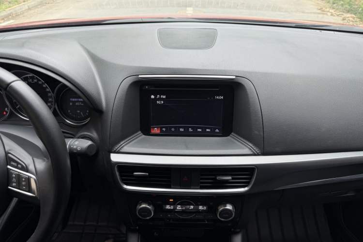 Used Mazda CX-5 2015 2.5L Automatic 4x4 Flagship Model Audio And AC Panel