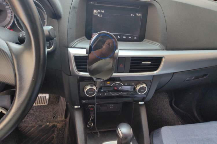 Used Mazda CX-5 2015 2.0L Automatic Two-Wheel Drive Urban Version Audio And AC Panel