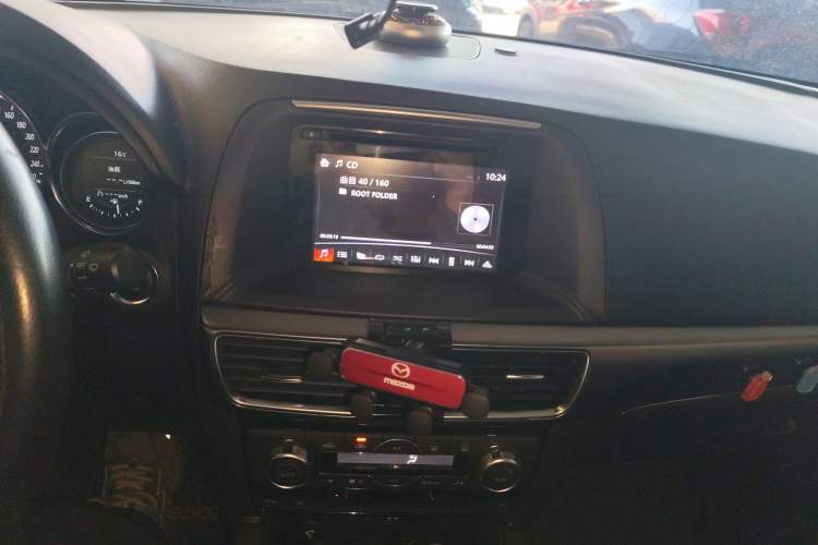 Used Mazda CX-5 2015 2.5L Automatic 4x4 Flagship Model Audio And AC Panel