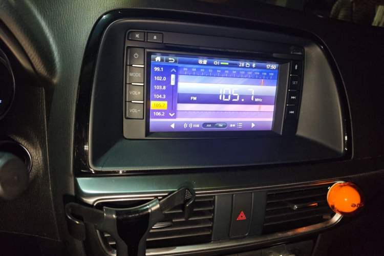 Used Mazda CX-5 2015 2.5L Automatic 4x4 Prestige Edition Audio And AC Panel