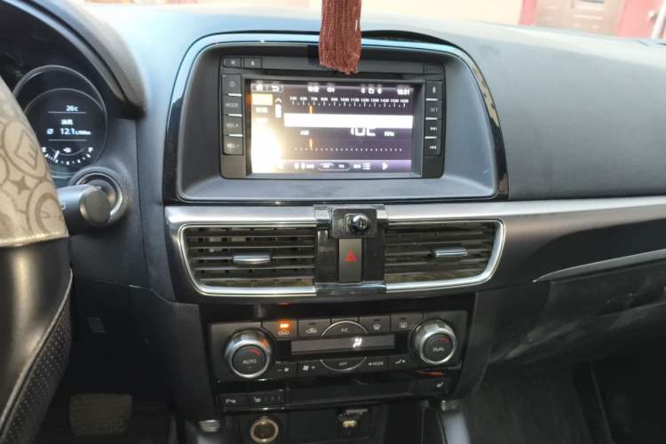 Used Mazda CX-5 2015 2.5L Automatic 4x4 Prestige Edition Audio And AC Panel
