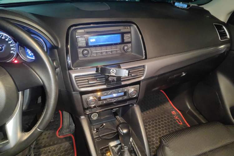 Used Mazda CX-5 2015 2.0L Automatic Two-Wheel Drive Urban Version Audio And AC Panel