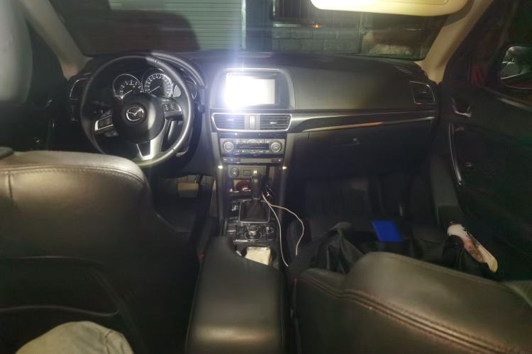Used Mazda CX-5 2015 2.5L Automatic 4x4 Flagship Model Center Console