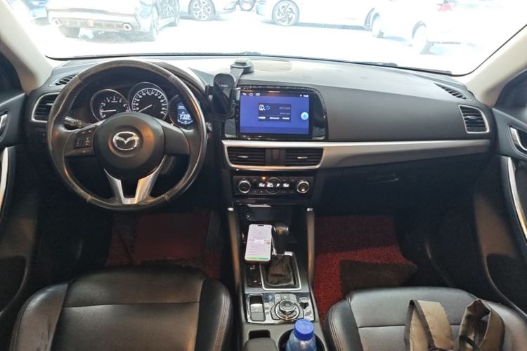 Used Mazda CX-5 2015 2.0L Automatic Two-Wheel Drive Urban Version Center Console