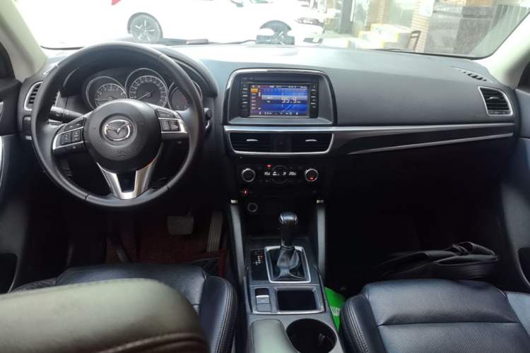 Used Mazda CX-5 2015 2.5L Automatic 4x4 Prestige Edition Center Console