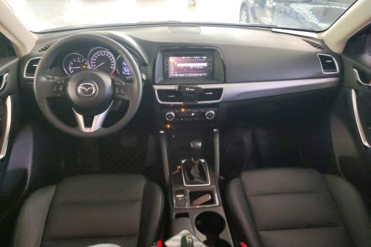 Used Mazda CX-5 2015 2.0L Automatic 4x4 Luxury Edition Center Console