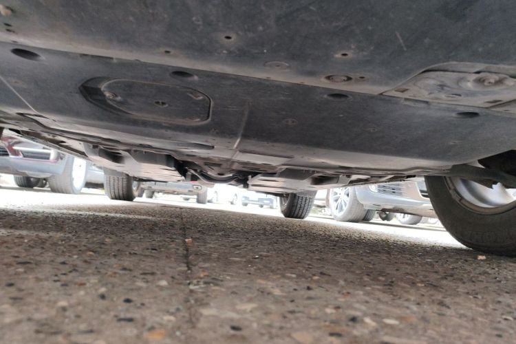 Used Mazda CX-5 2015 2.0L Automatic Two-Wheel Drive Urban Version Chassis Front