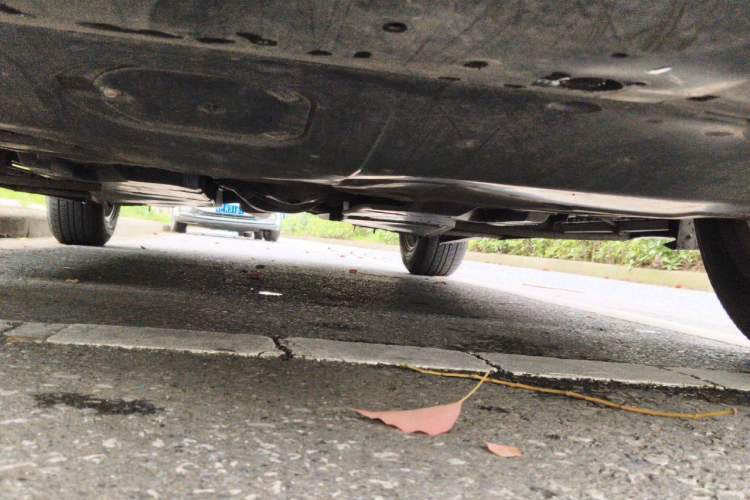 Used Mazda CX-5 2015 2.0L Automatic Two-Wheel Drive Urban Version Chassis Front