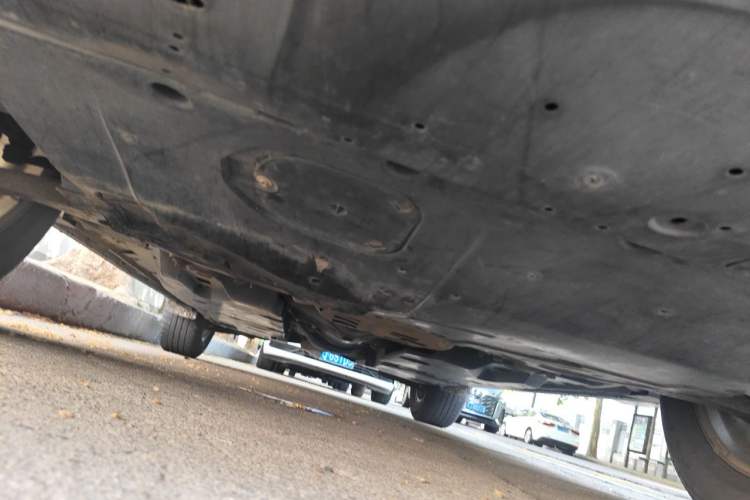 Used Mazda CX-5 2015 2.0L Manual Two-Wheel Drive Comfort Version Chassis Front