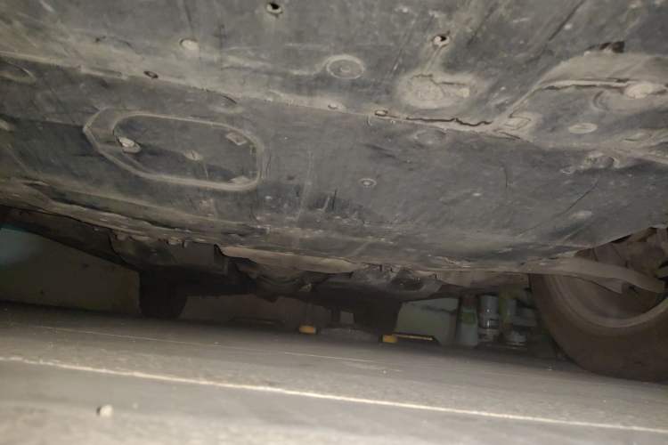 Used Mazda CX-5 2015 2.0L Automatic Two-Wheel Drive Urban Version Chassis Front