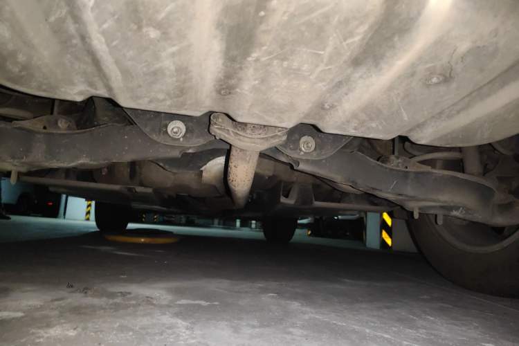 Used Mazda CX-5 2015 2.0L Automatic Two-Wheel Drive Urban Version Chassis Rear