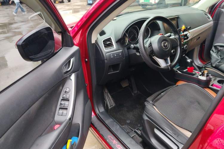 Used Mazda CX-5 2015 2.0L Automatic Two-Wheel Drive Urban Version Driver Seat