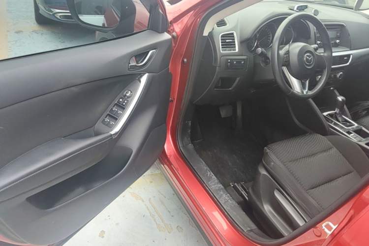 Used Mazda CX-5 2015 2.0L Automatic Two-Wheel Drive Urban Version Driver Seat
