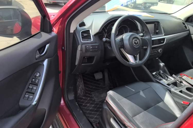 Used Mazda CX-5 2015 2.0L Automatic Two-Wheel Drive Urban Version Driver Seat