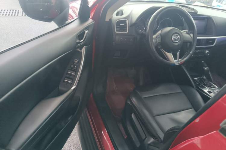 Used Mazda CX-5 2015 2.0L Automatic Two-Wheel Drive Urban Version Driver Seat