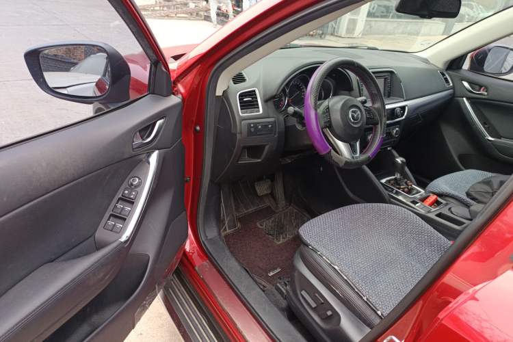 Used Mazda CX-5 2015 2.0L Automatic 4x4 Luxury Edition Driver Seat