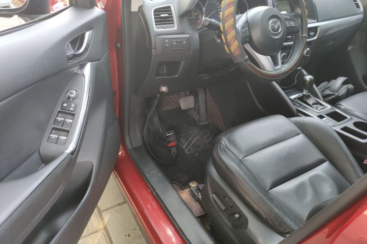 Used Mazda CX-5 2015 2.0L Automatic 4x4 Luxury Edition Driver Seat
