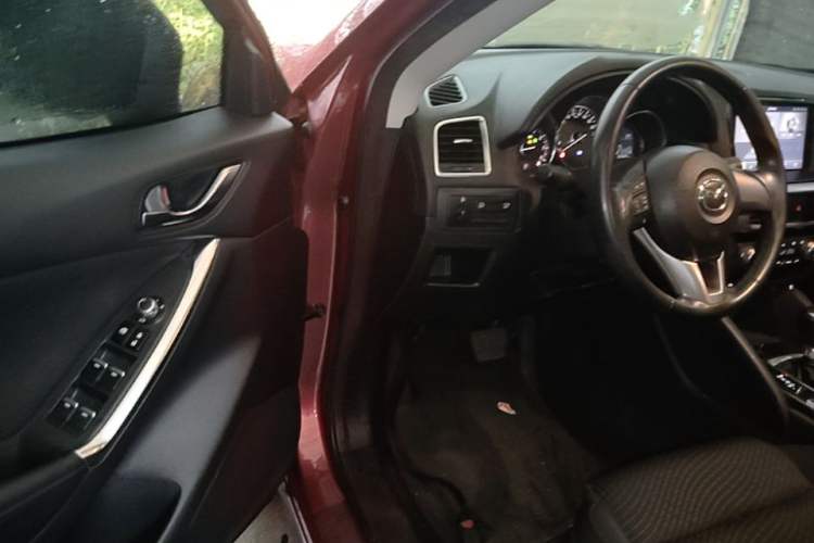 Used Mazda CX-5 2015 2.0L Automatic Two-Wheel Drive Urban Version Driver Seat