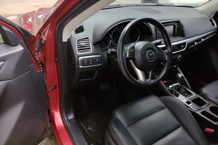 Used Mazda CX-5 2015 2.5L Automatic 4x4 Prestige Edition Driver Seat