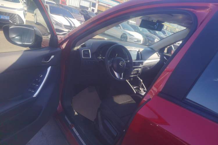 Used Mazda CX-5 2015 2.0L Automatic Two-Wheel Drive Urban Version Driver Seat