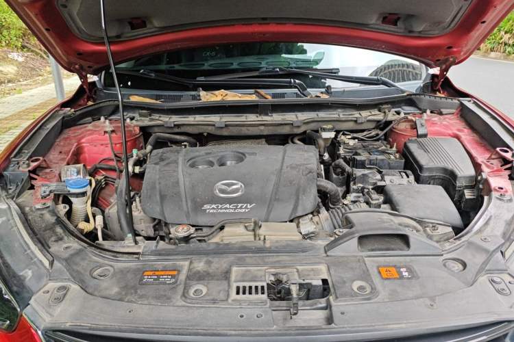 Used Mazda CX-5 2015 2.0L Automatic Two-Wheel Drive Urban Version Engine Bay