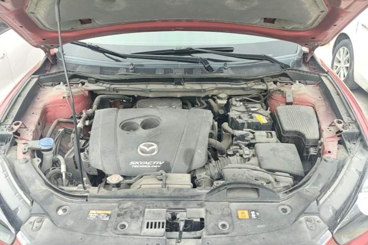Used Mazda CX-5 2015 2.0L Automatic Two-Wheel Drive Urban Version Engine Bay