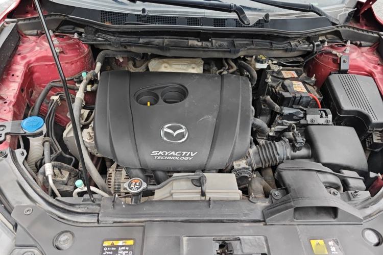 Used Mazda CX-5 2015 2.0L Automatic Two-Wheel Drive Urban Version Engine Bay