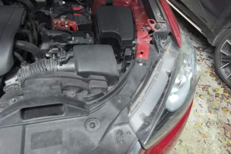 Used Mazda CX-5 2015 2.5L Automatic 4x4 Prestige Edition Engine Bay Left