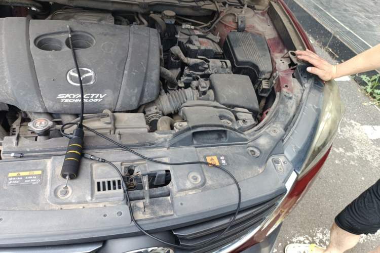 Used Mazda CX-5 2015 2.0L Manual Two-Wheel Drive Comfort Version Engine Bay Left