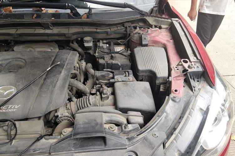 Used Mazda CX-5 2015 2.0L Automatic 4x4 Luxury Edition Engine Bay Left