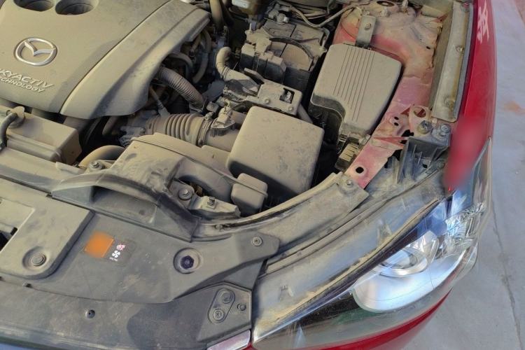 Used Mazda CX-5 2015 2.0L Automatic Two-Wheel Drive Urban Version Engine Bay Left