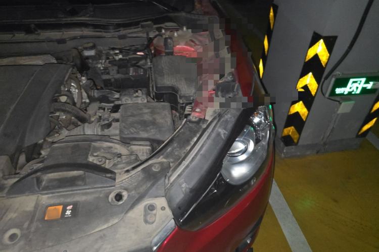 Used Mazda CX-5 2015 2.0L Automatic Two-Wheel Drive Urban Version Engine Bay Left