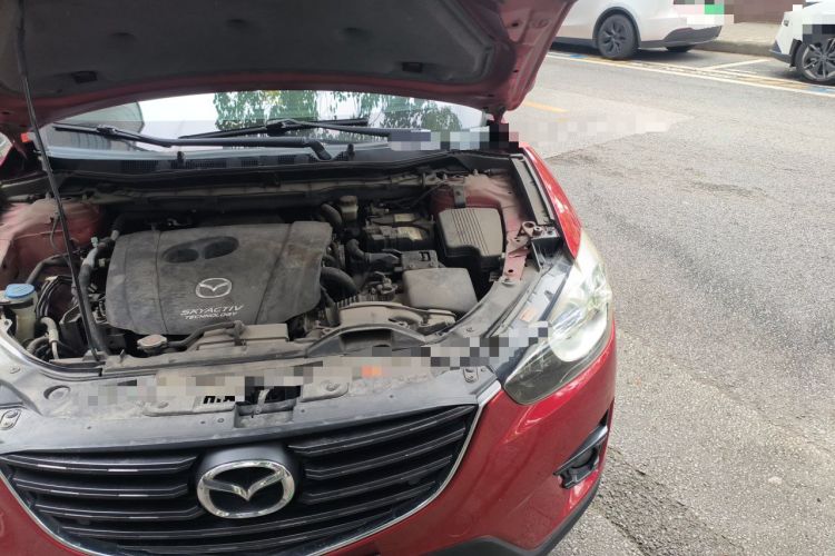 Used Mazda CX-5 2015 2.0L Automatic Two-Wheel Drive Urban Version Engine Bay Left